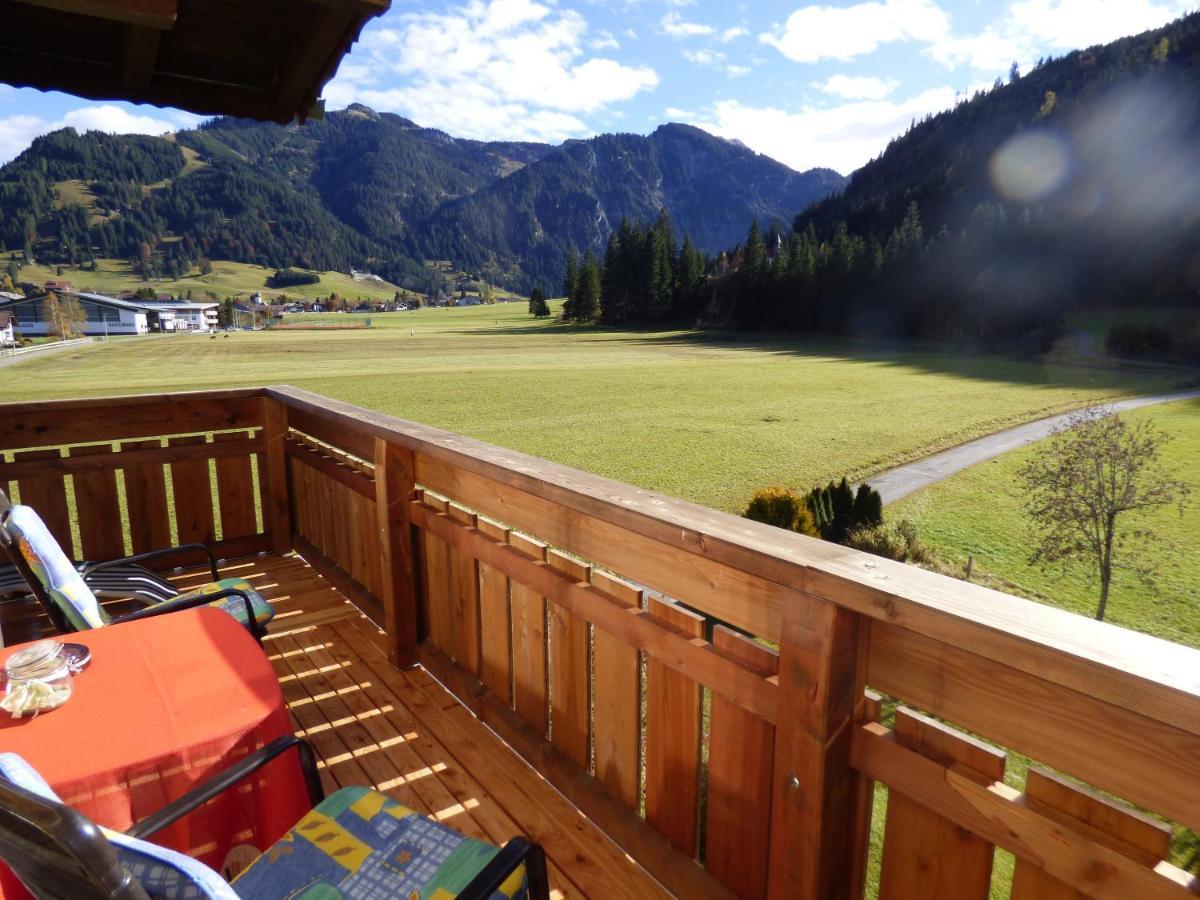 高山乡村公寓式酒店 坦海姆 外观 照片
